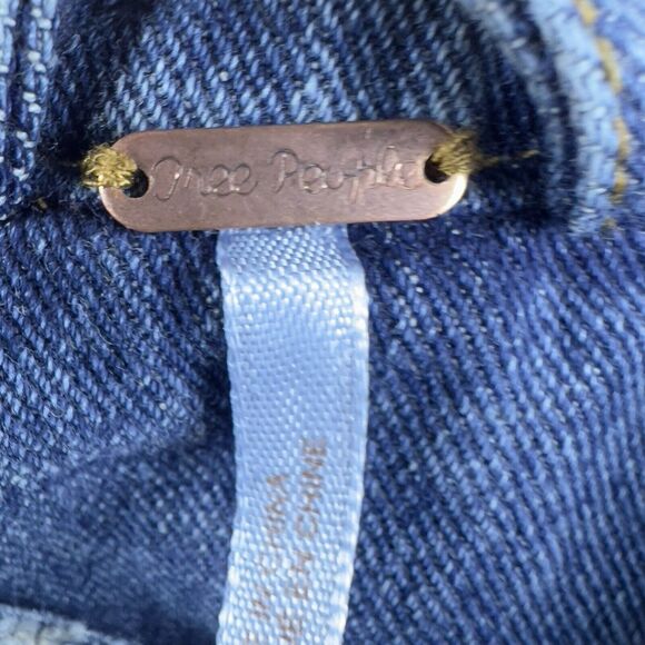 FREE PEOPLE Jean Vest Denim Lace Up Back Collarless Distressed 90s Y2K Women's S - Picture 4 of 8